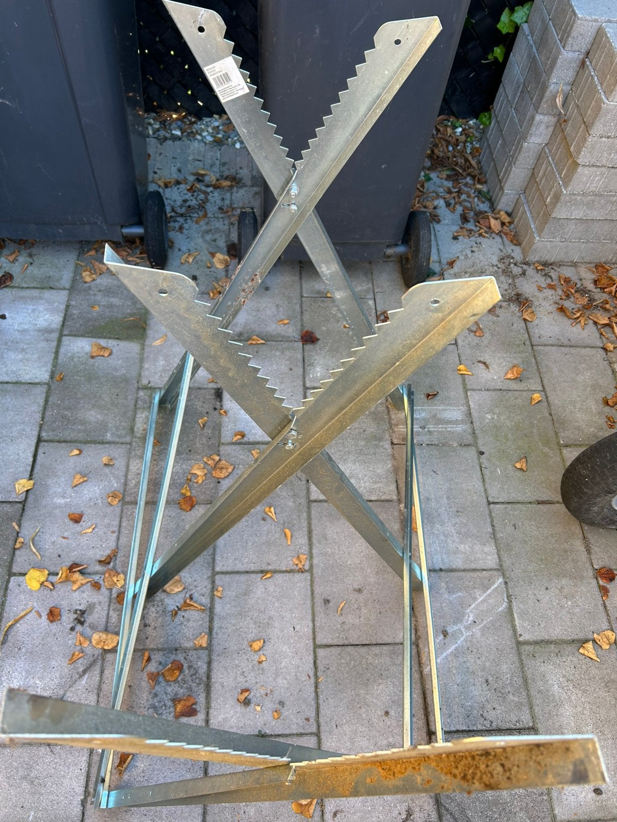 Zaagbok van hornbach, Ophalen, Zo goed als nieuw