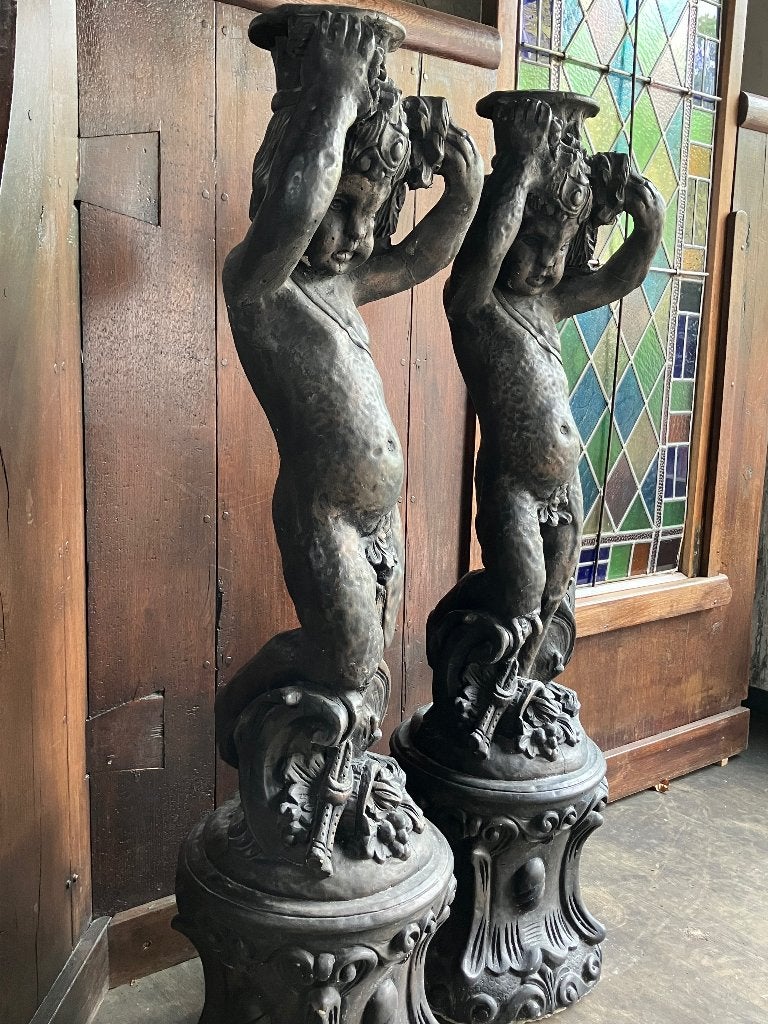 antieke schouwornamenten zuilen met putti of Cherubijnen, Ophalen