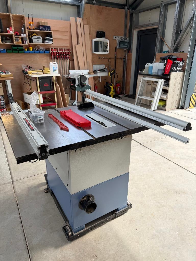 Zaagtafel HBM 600, Ophalen, Cirkelzaag, Zo goed als nieuw, HBM machines