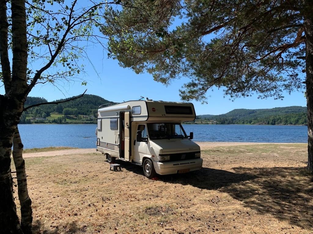 camper Fiat Ducato, Luifel, Alkoof, Ringverwarming, Reservewiel