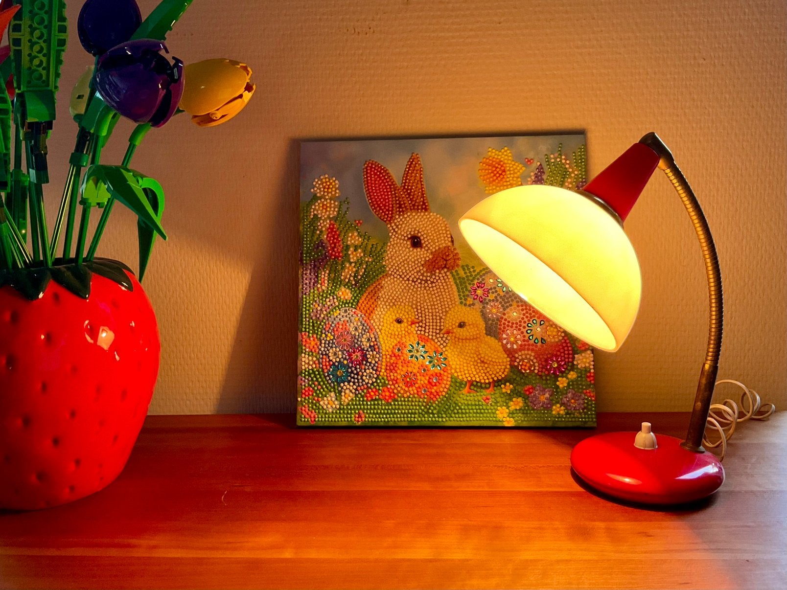 Schattig klein en bijzonder tafellampje, Huis en Inrichting, Lampen | Tafellampen, Ophalen of Verzenden, Gebruikt, Kunststof