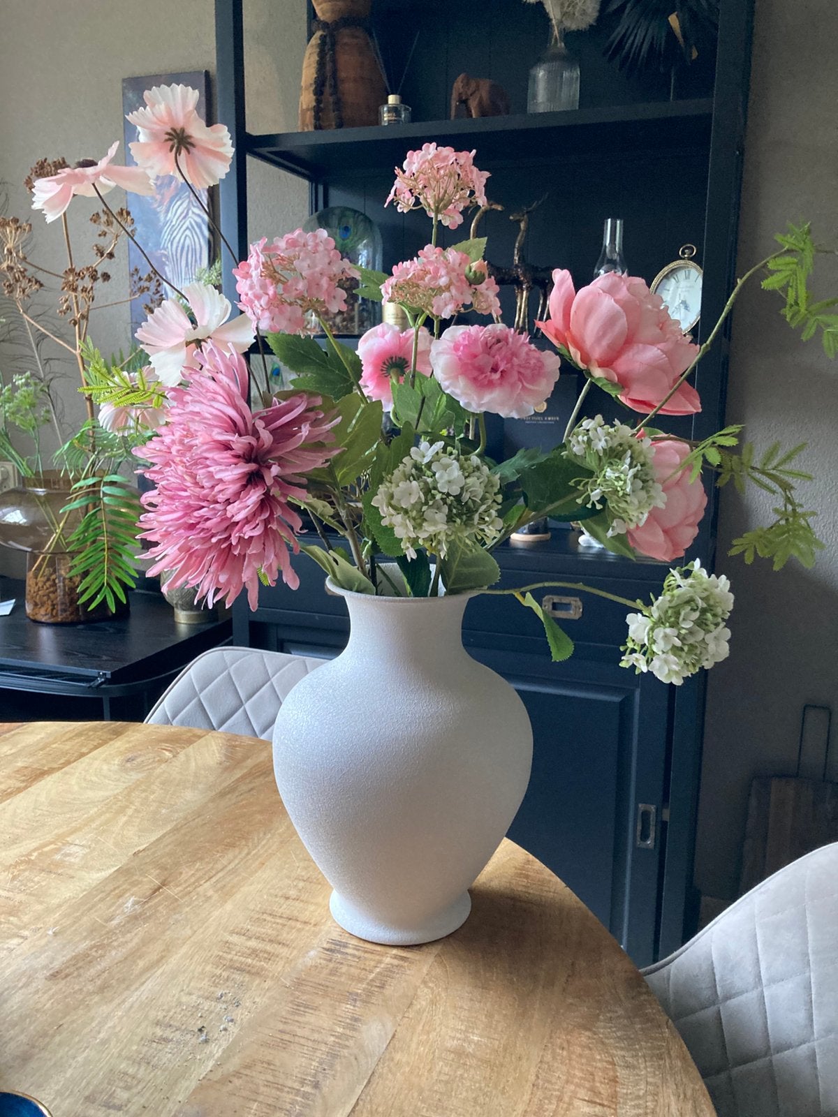 Zijden bloemen lief in vaas Compleet Zijde, Ophalen of Verzenden, Nieuw, Bloemstuk