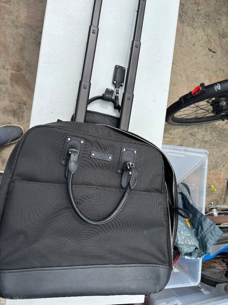 Laptoptas / trolley, Ophalen of Verzenden, 17 inch of meer, Nieuw, Trolleytas