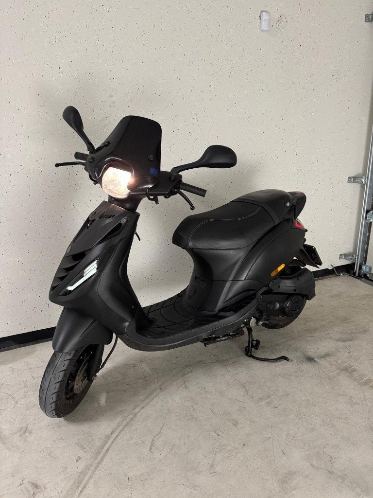 Piaggio zip brom 2019 iget, Ophalen, Maximaal 45 km/u, Piaggio Zip, Zo goed als nieuw