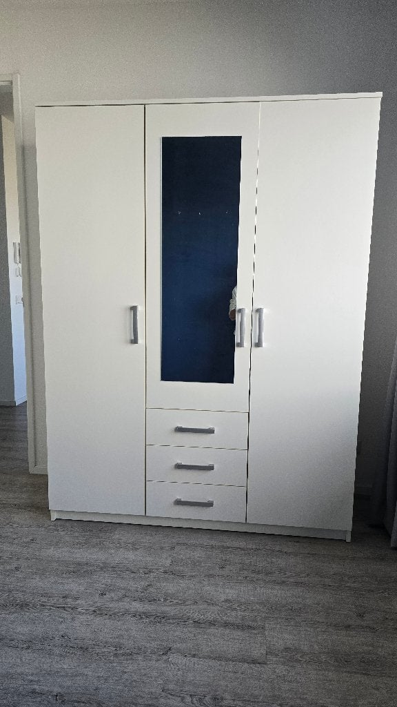 Kledingkast Vellerup van Jysk  afmetingen 151x200x60 cm, Ophalen, Kunststof, 150 tot 200 cm, Modern