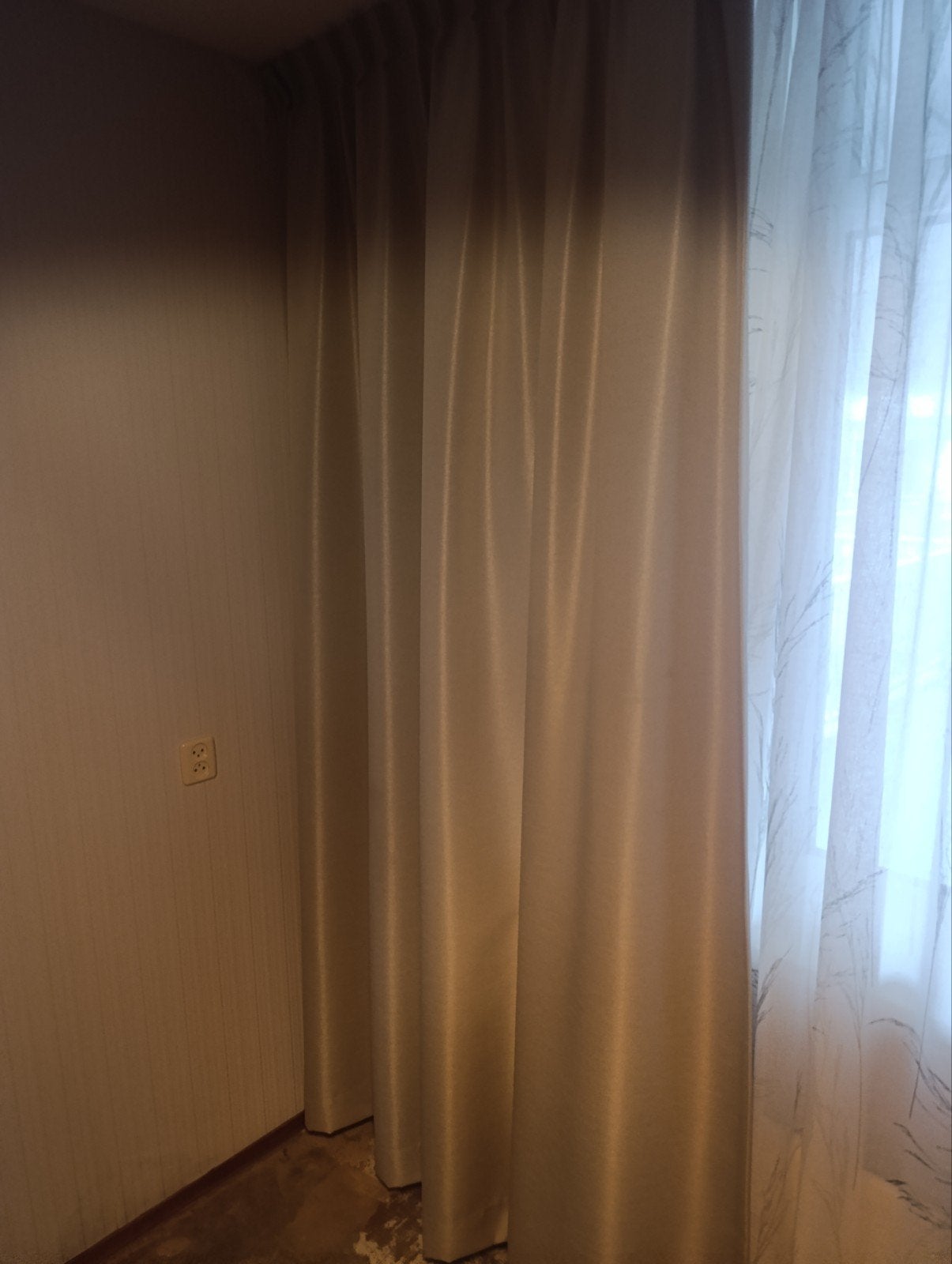 Luxe verduisterende gordijnen 220x245 cm champagnekleur met, Overgordijn, Overige merken, Verduisterend, Beige