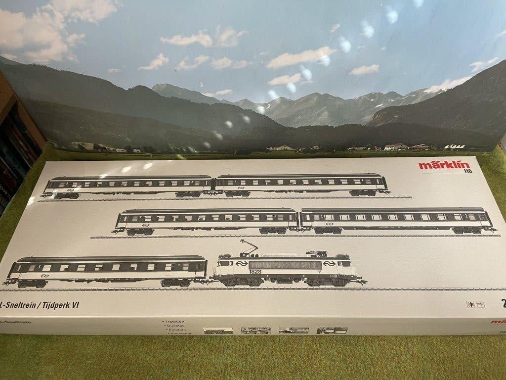 Märklin 26561 ICL-Trein van de NS Lok 1828 “Apeldoorn”, Wisselstroom, Treinset, Ophalen of Verzenden, Märklin