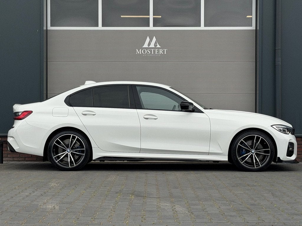 BMW 3-serie 330e High Executive|2020|M sport||Dealer on|Lede, Auto's, BMW, 1998 cc, Achterwielaandrijving, Gebruikt, 4 cilinders