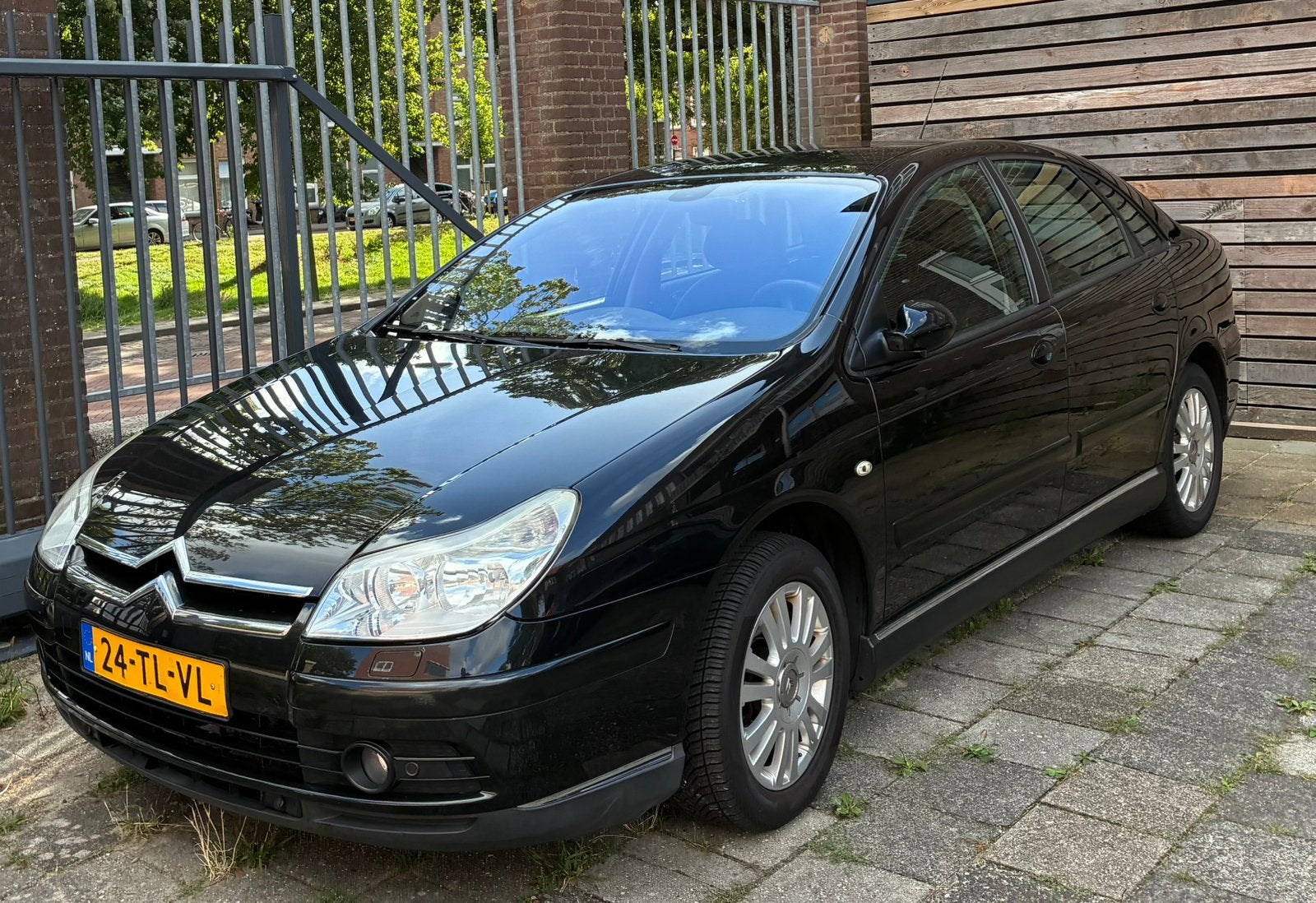 Citroën C5 2.0I 16V Ligne Business AUT 2006 Zwart APK aug 27, 4 cilinders, 700 kg, Zwart, Origineel Nederlands