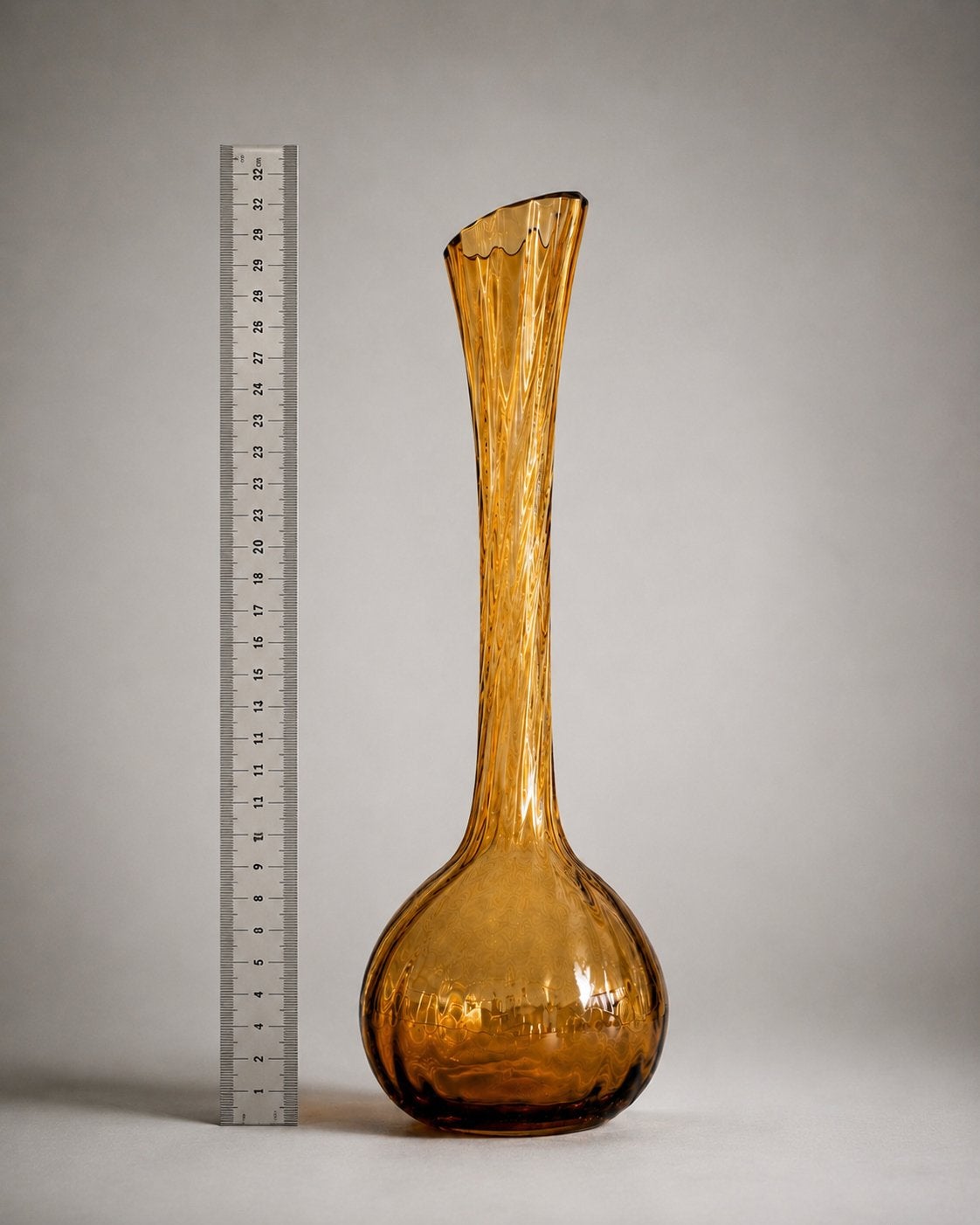 Vintage amberkleurige glazen vaas 32 cm, Ophalen of Verzenden