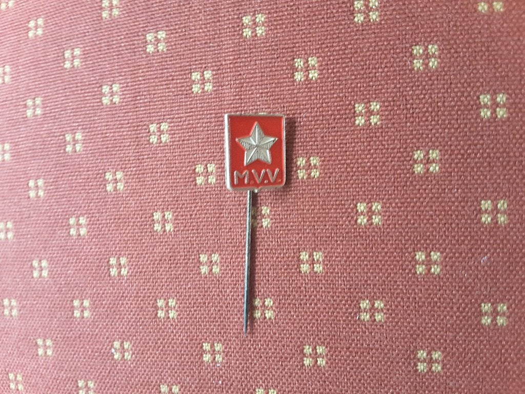 a MVV., Verzenden, Zo goed als nieuw, Sport, Speldje of Pin