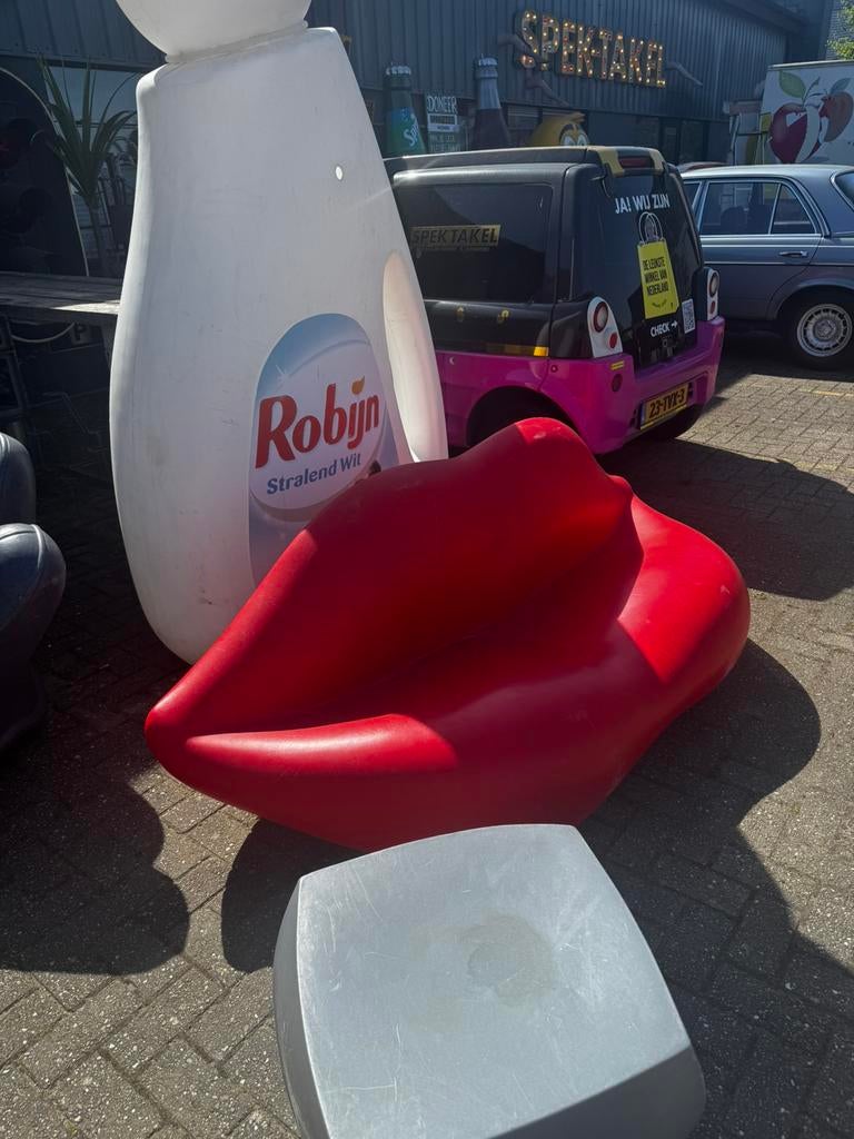 Design lipbank en handschoen, Info@spektakelwonen.nl, Ophalen of Verzenden, Gas, Postbus 494