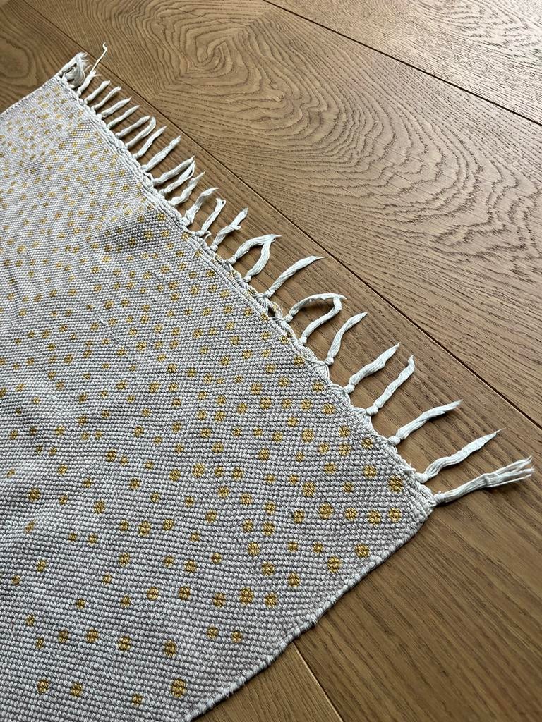 Lichtroze vloerkleed met gouden stippen - 90x130 cm, Ophalen, Gebruikt, 50 tot 100 cm, Rechthoekig