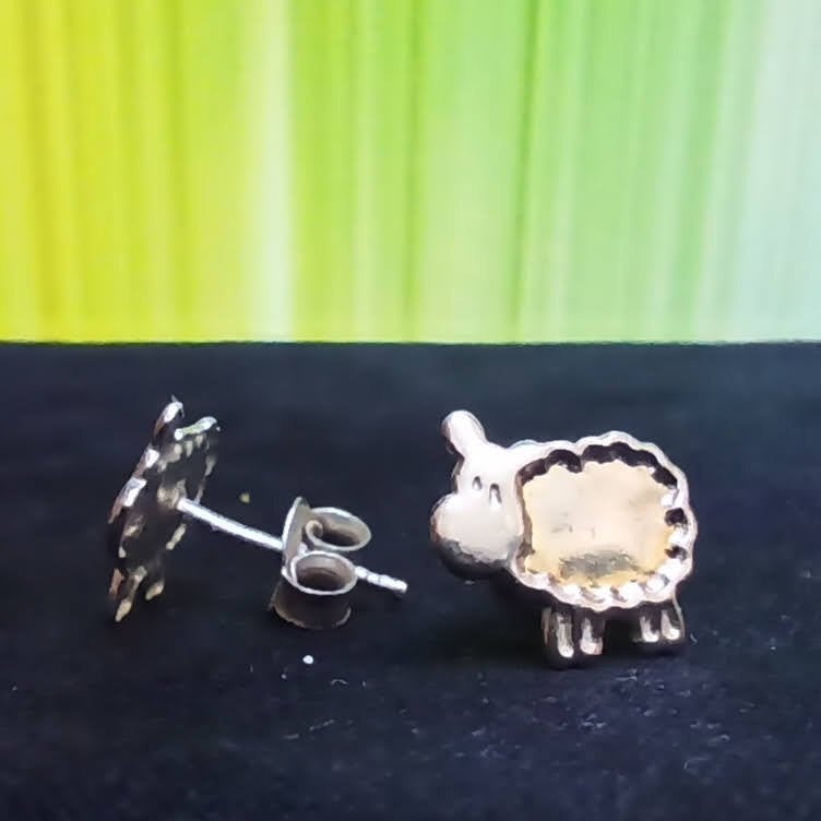 Leuke oorbellen: schaap, lieveheersbeestje, uil, Ophalen of Verzenden, Gebruikt, Zilver, Oorbellen