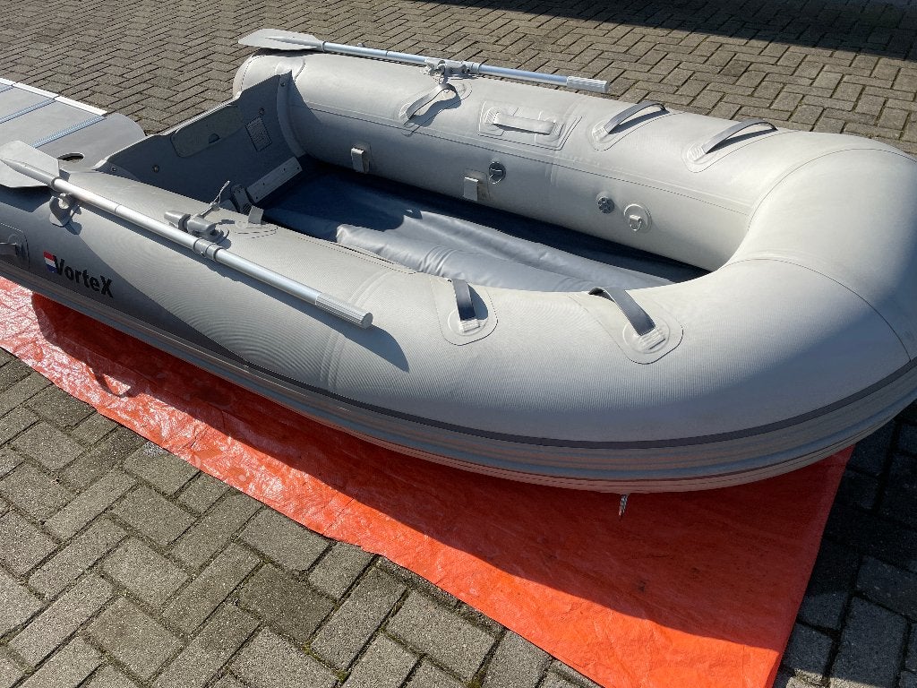 Vortex Rubberboot 3 mtr, Aluminium Bodem+6pk Honda motor, Watersport en Boten, Rubberboten, Ophalen, Aluminium, 0 pk, 1 m