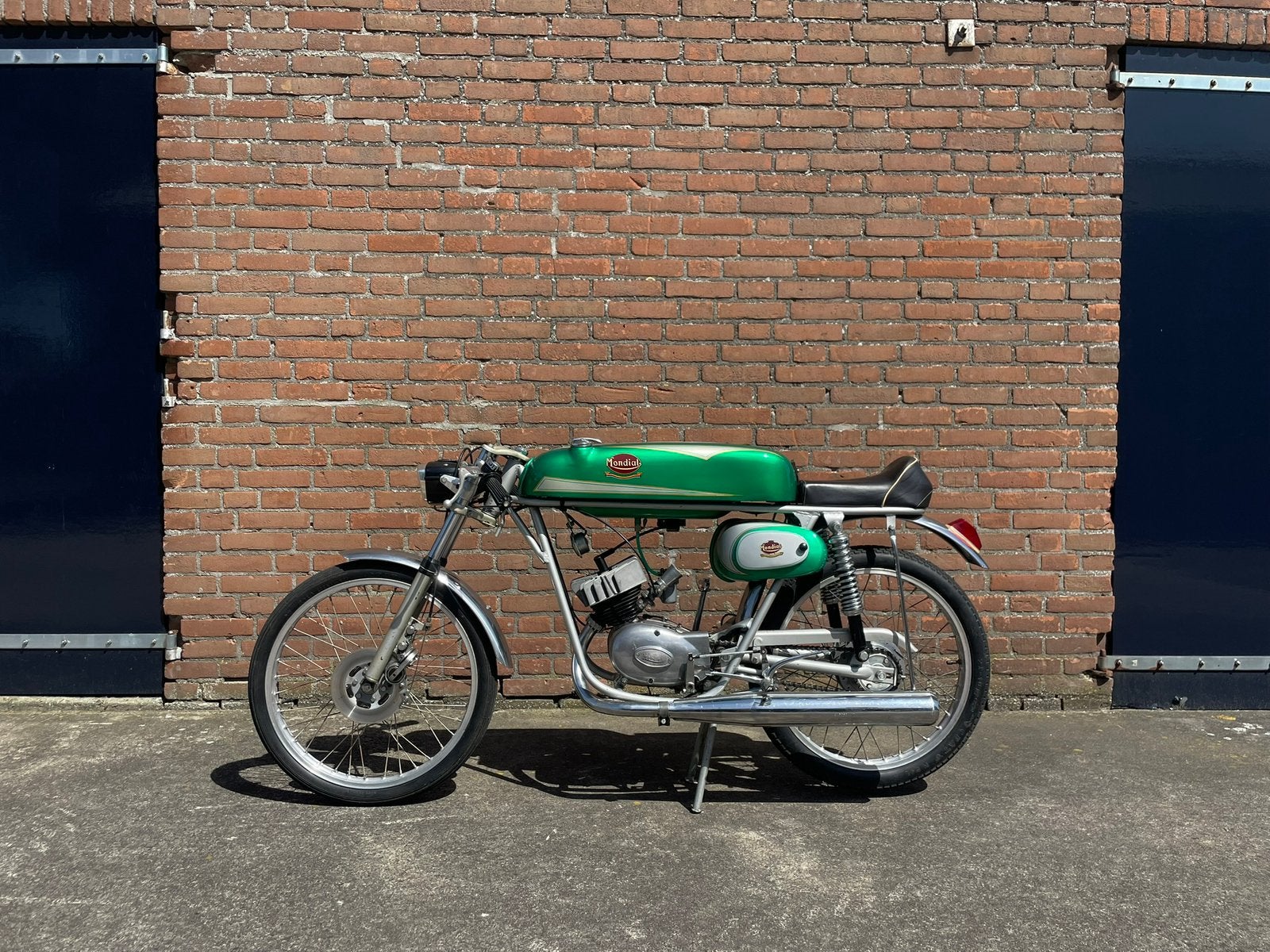 1e lakwerk Mondial Record oldtimer brommer bromfiets italie, Ophalen, Maximaal 45 km/u, 49 cc, Zo goed als nieuw