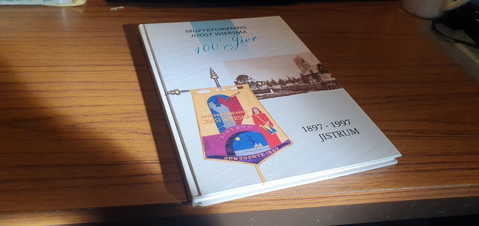 muzykforiening Joost Wiersma Jistrum 100 jier 1897-1997, Boeken, Ophalen of Verzenden, Gelezen, Marten van Kammen