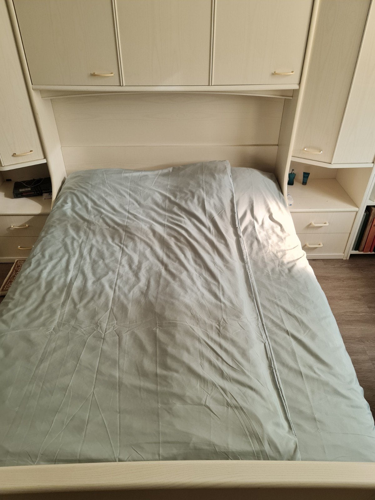 slaapkamer ameublement in een koop., Ophalen, Tweepersoons, 140 cm, Hout