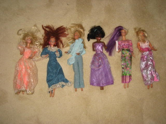Barbies 9 stuks, Ophalen of Verzenden, Zo goed als nieuw, Barbie