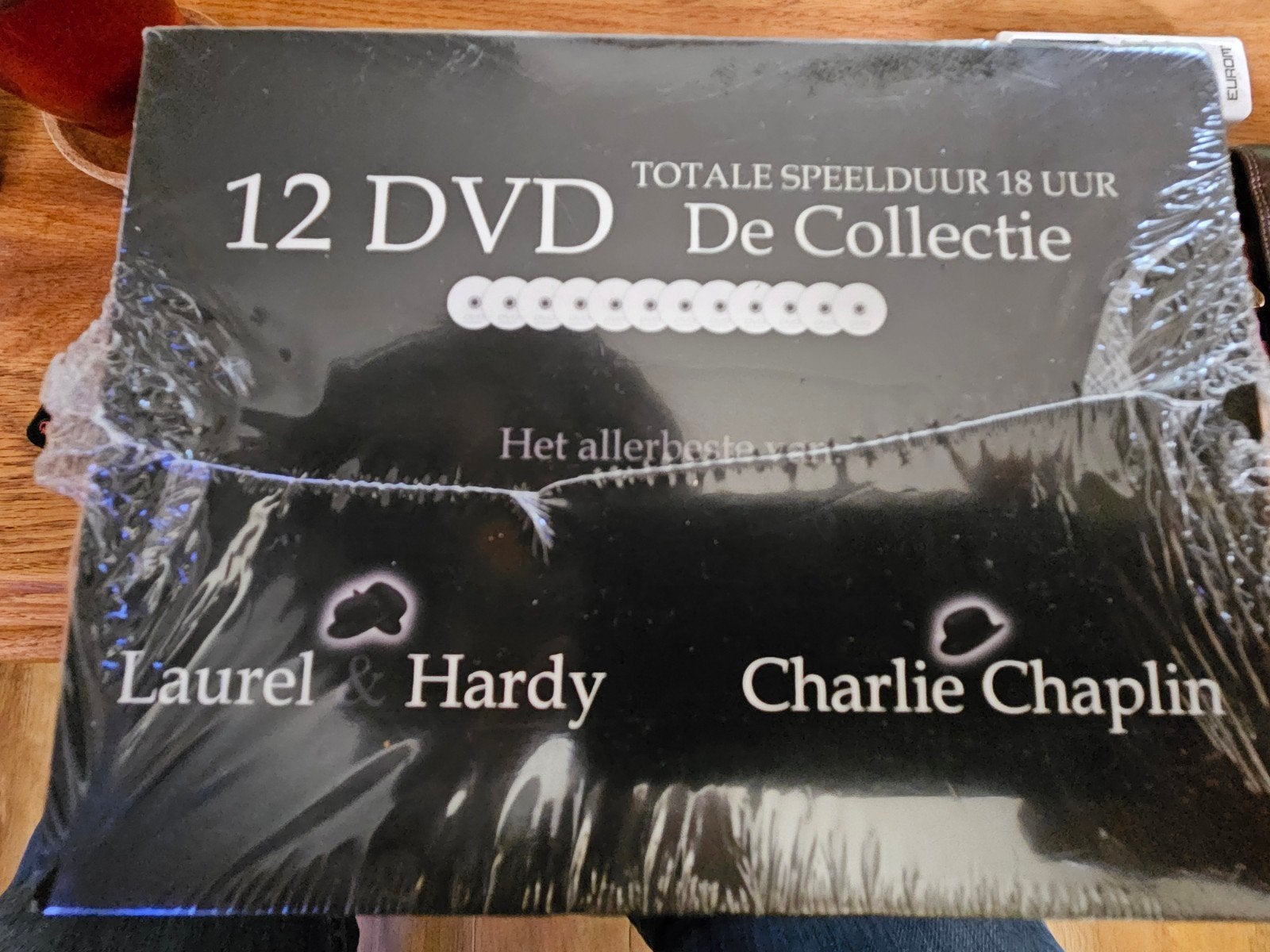 12 x dvd box laurel & hardy  + Charlie Chaplin, Alle leeftijden, Ophalen, Nieuw in verpakking