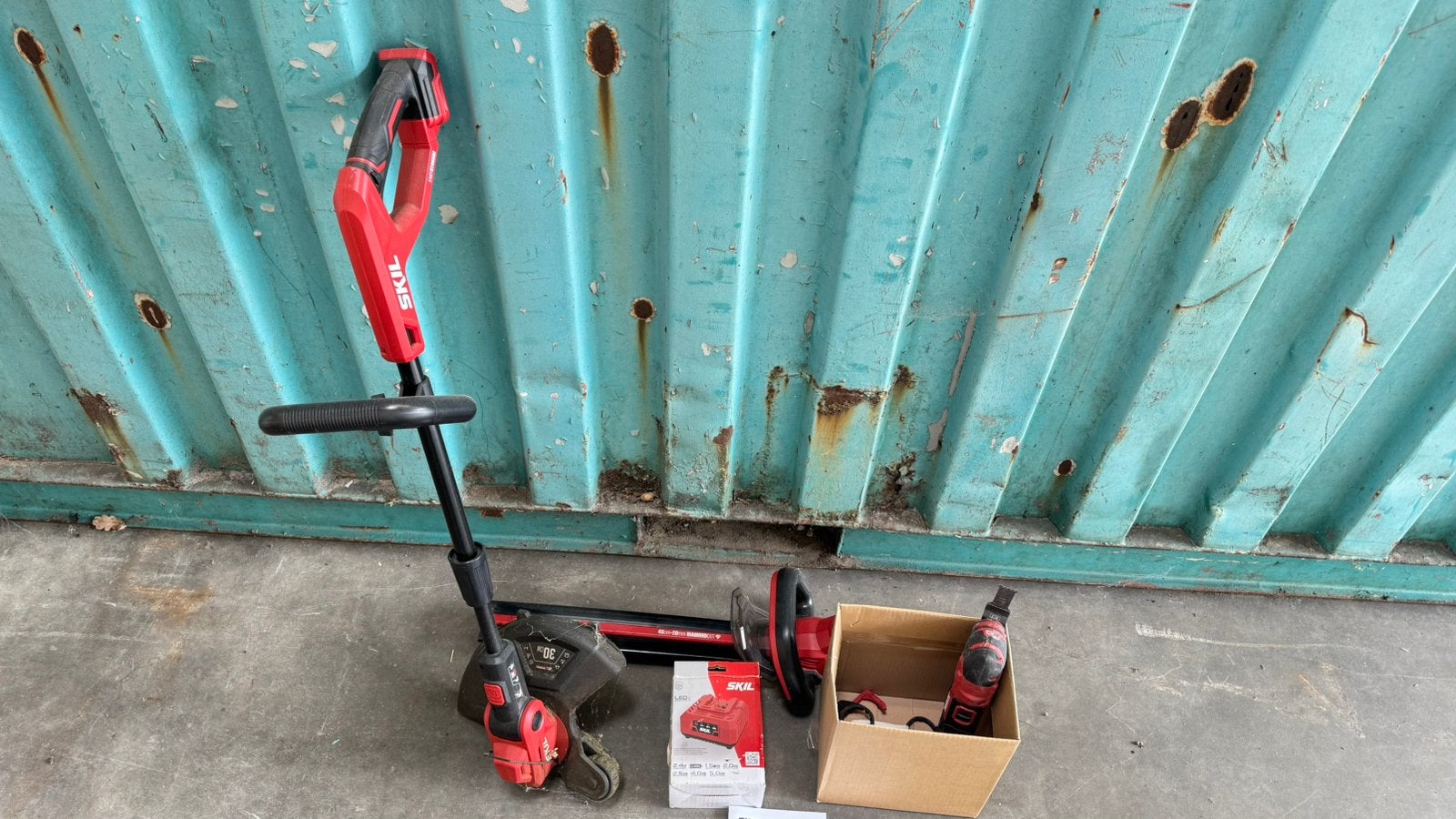 Skil heggenschaar, bosmaaier en multitool met lader, Ophalen, Gebruikt