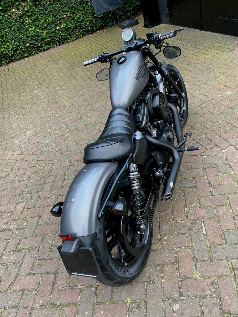 Harley Sportster Iron 883 - ABS, nieuwe banden & veel extras, Motoren, Motoren | Harley-Davidson, 2 cilinders, Gebruikt, 883 cc