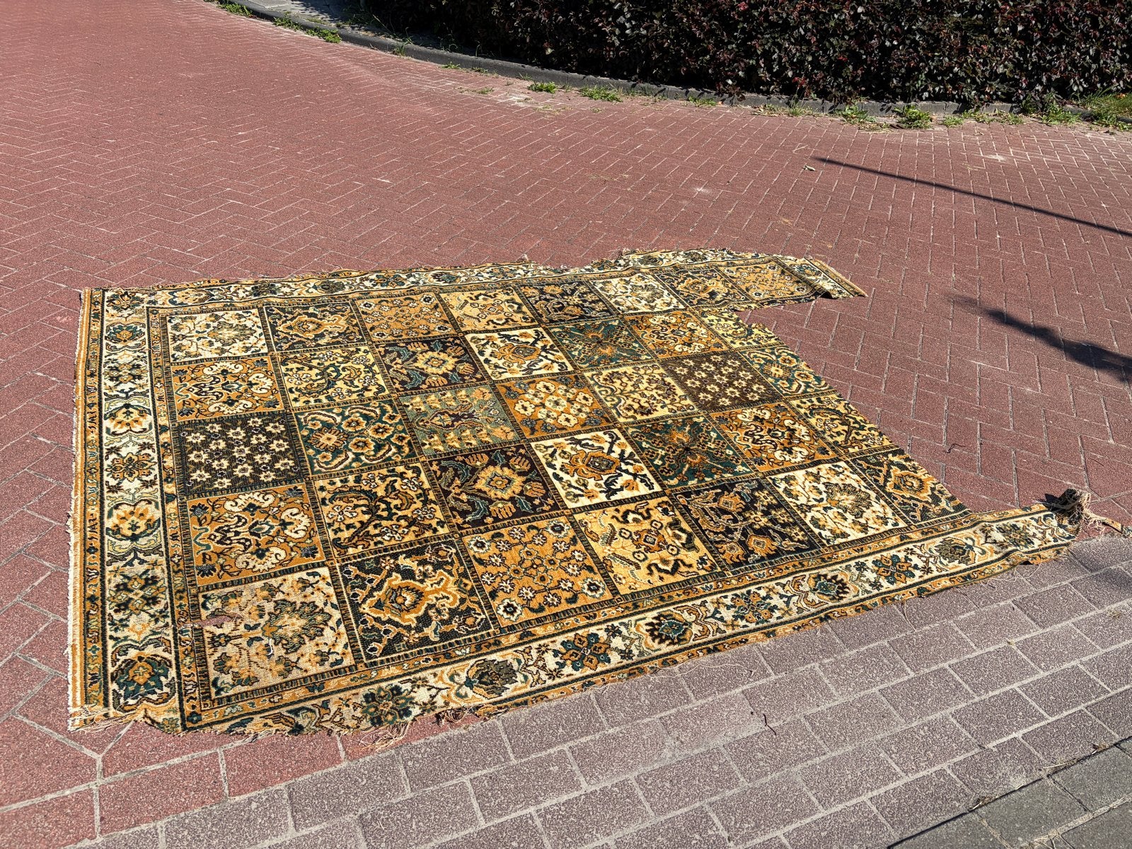 Vintage Vloerkleed met Oosters Patroon - Gebruikt, Huis en Inrichting, Stoffering | Tapijten en Kleden, Ophalen, Gebruikt, Geel