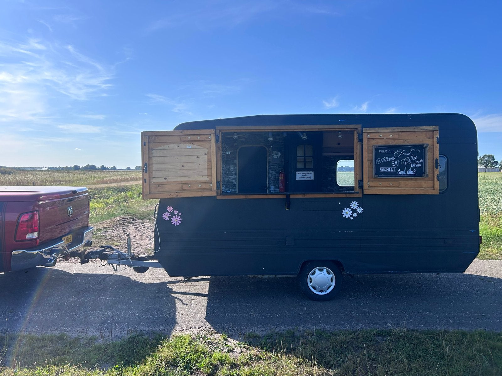 Unieke Foodtruck/Verkoopwagen - Direct klaar voor gebruik!, Overige merken, Koelkast, Tot en met 2, 750 - 1000 kg