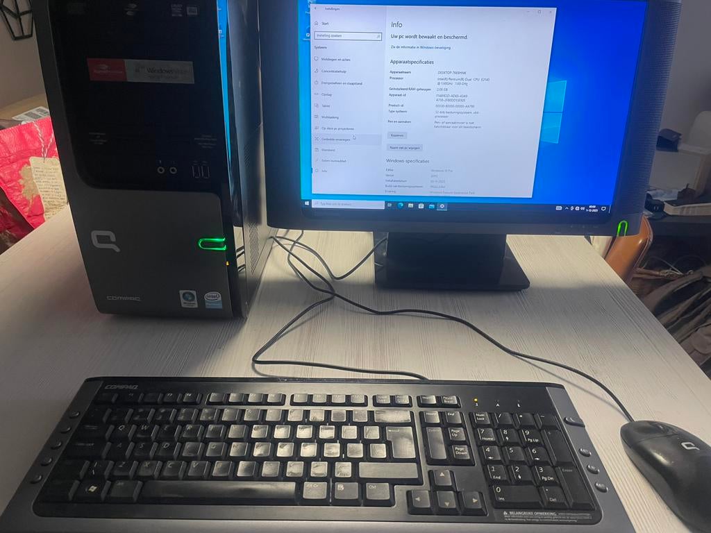 Compaq Presario SR5000 Retro PC - Windows 10, Gebruikt, HDD, Minder dan 2 Ghz, Ophalen
