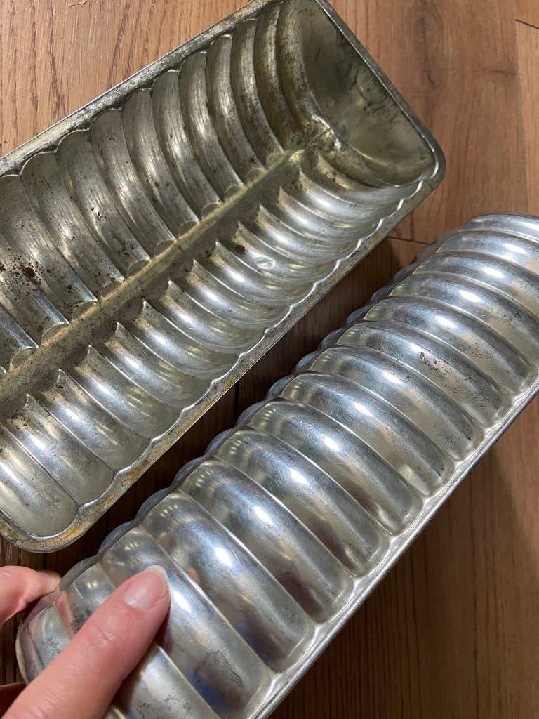 Oude blik bakvormen mallen beschuit of broodvorm bakkerij, Ophalen of Verzenden