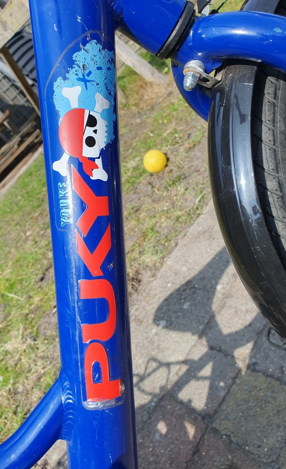 Puky kinderfiets 16 inch - Blauw met piratensticker, Ophalen, Terugtraprem, Puky, 16 tot 20 inch