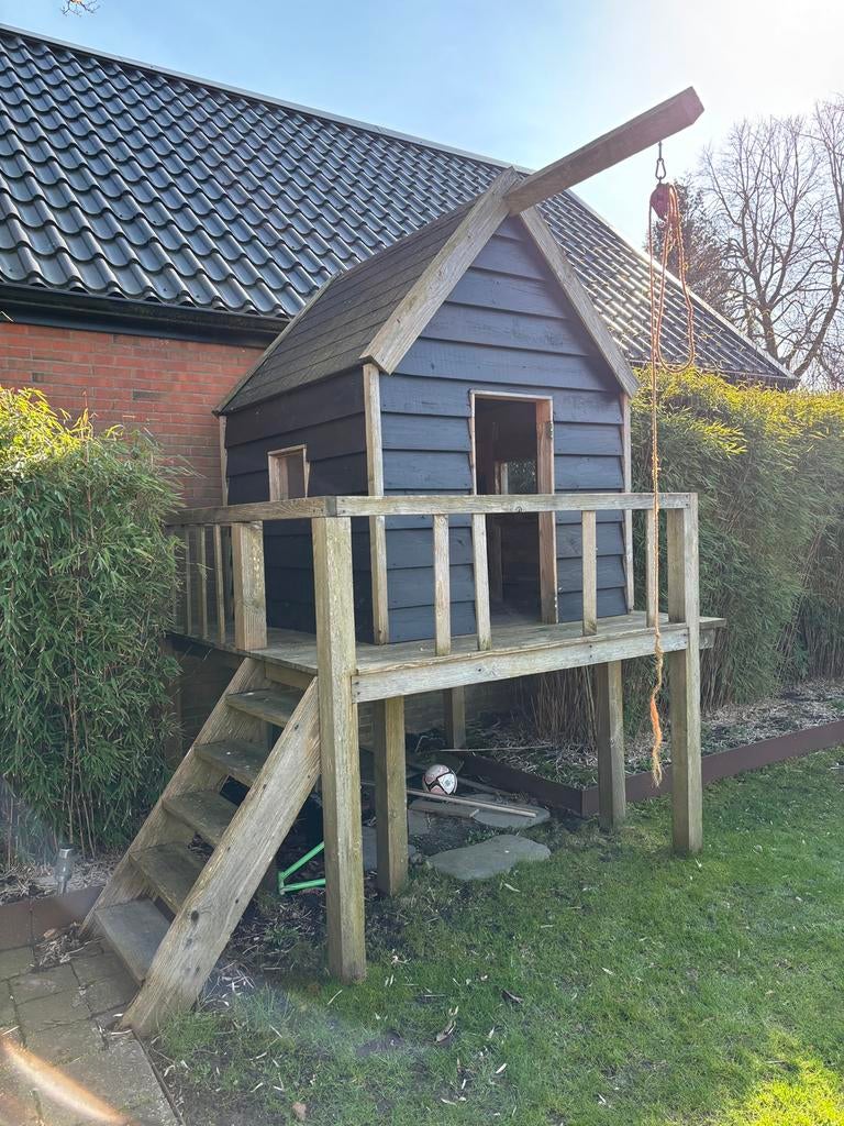 Douglas houten speelhuis, Ophalen, Gebruikt, Hout