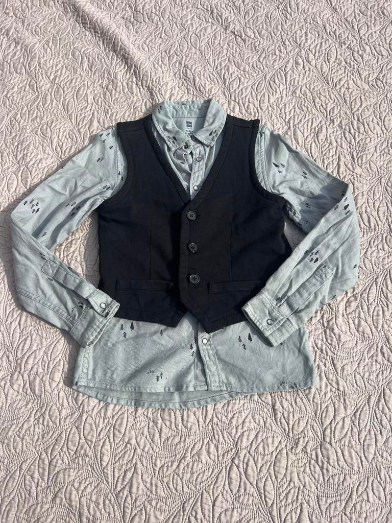 Maat 134/140 jongens blouse en gilet set hema, Ophalen of Verzenden, Zo goed als nieuw, Jongen, Overhemd of Blouse