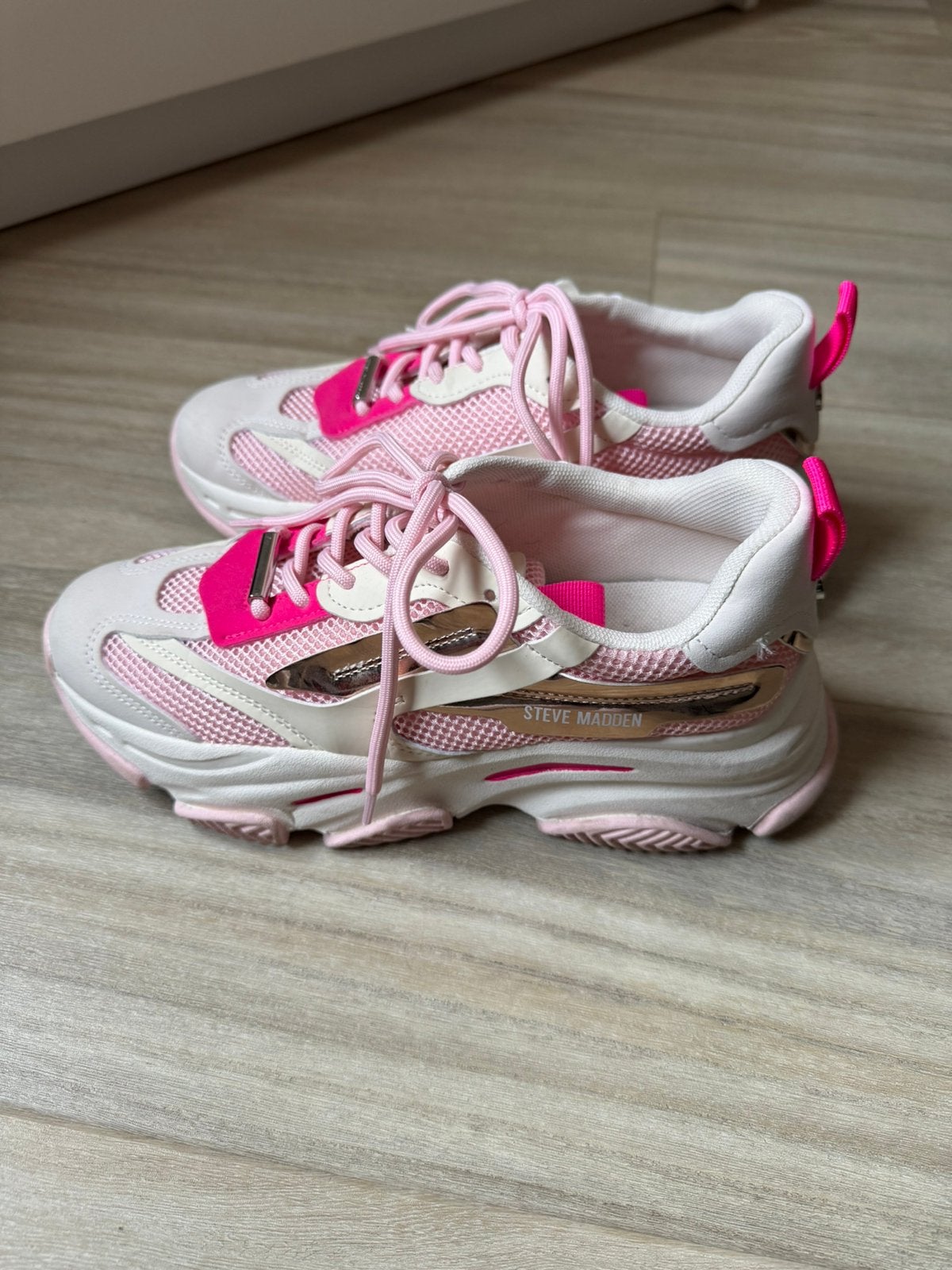 Steve Madden sneakers roze maat 39, Ophalen of Verzenden, Zo goed als nieuw, Overige typen, Overige merken