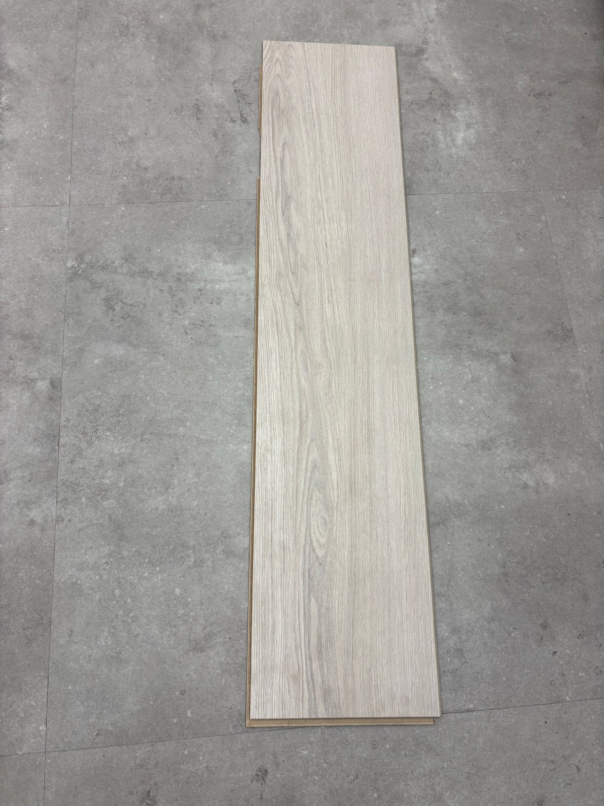 33 m² Laminaat Eiken Hell Beige - Nieuw in verpakking, Ophalen, Beige, Nieuw, 25 tot 50 m²
