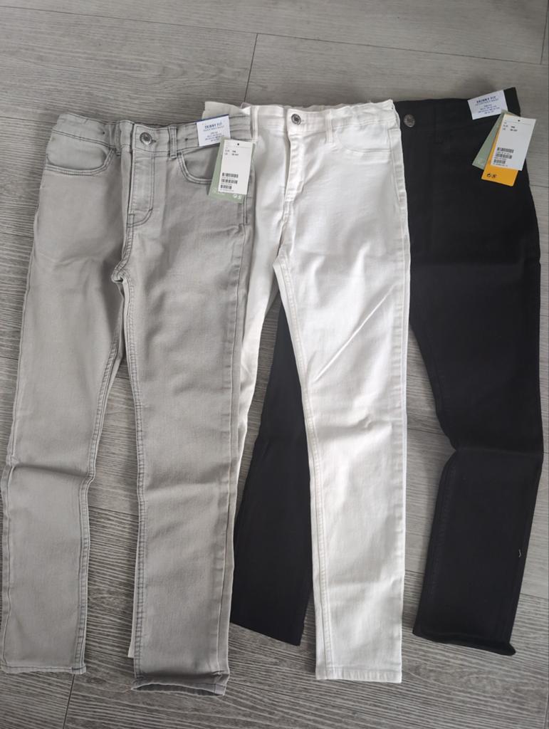 3 nieuwe Skinny Jeans H&M maat 146 - Grijs, Wit, Zwart, Kinderen en Baby's, Kinderkleding | Maat 146, Broek, H&M, Nieuw, Ophalen of Verzenden