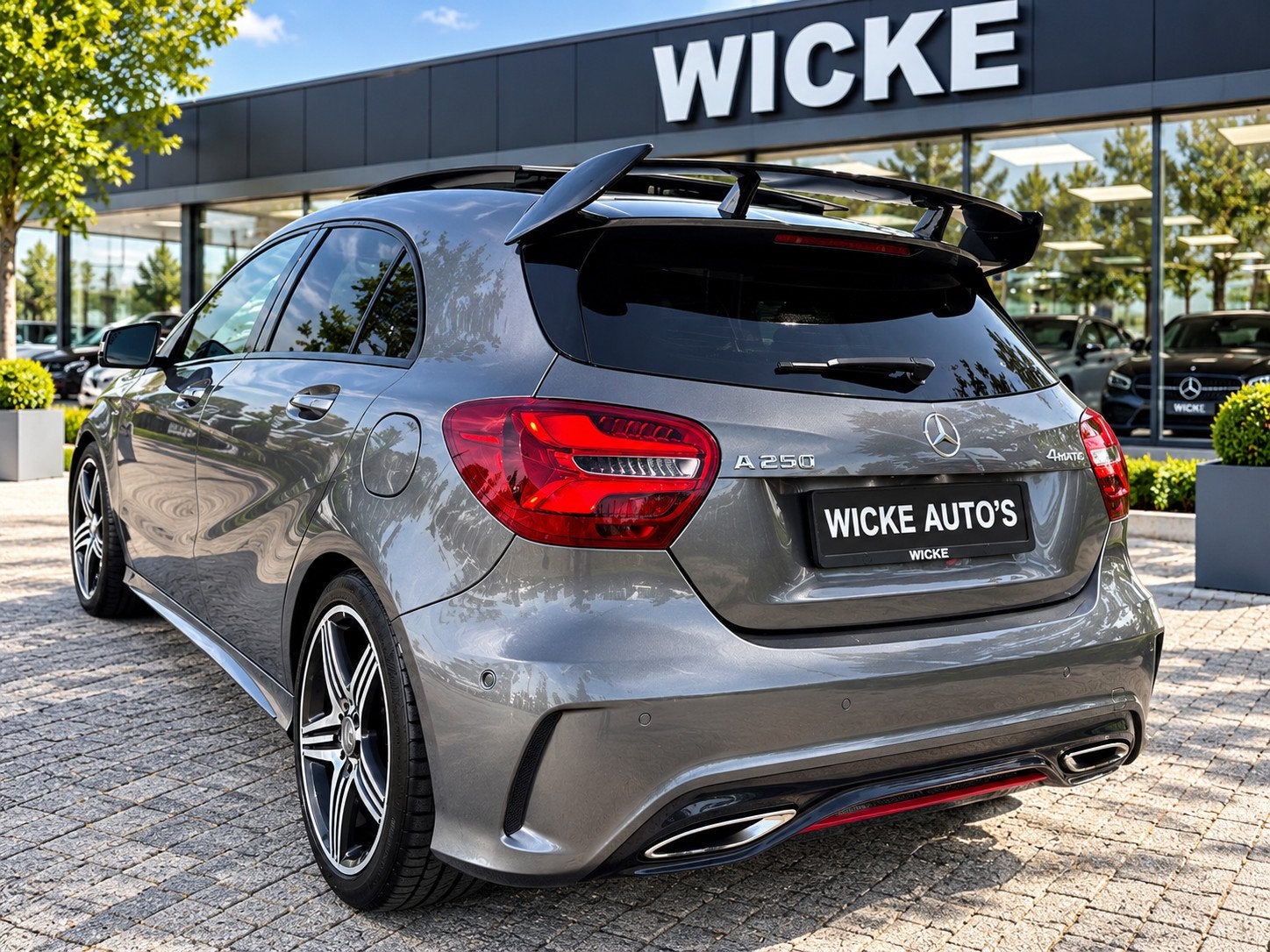 Mercedes-Benz A-klasse 250 Sport 4MATIC Prestige Panorama Ca, Automaat, 15 km/l, Gebruikt, 4 cilinders