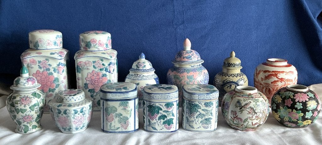 Kavel 13 vintage Chinese & Japanse gemberpotten dekselpotten, Ophalen