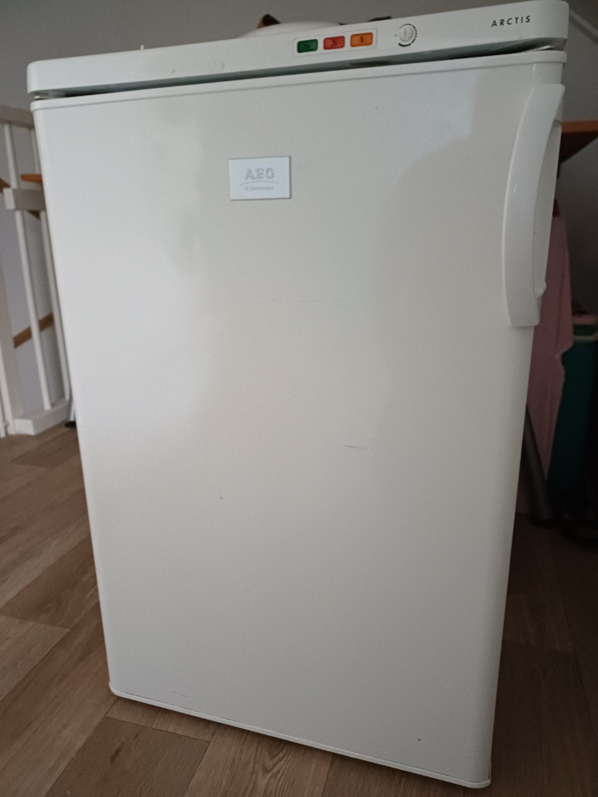 AEG Arctis Vriezer met 3 lades - Gebruikt, Gebruikt, 100 tot 150 liter, Met aparte vriezer, 45 tot 60 cm