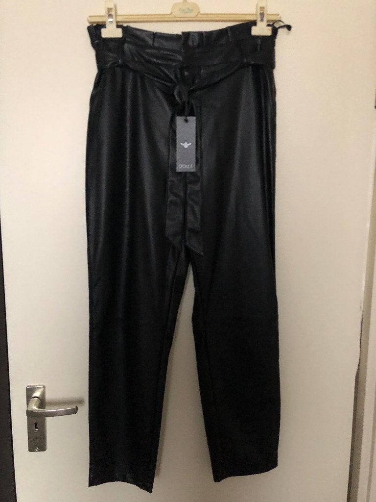 Lederlook broek M ( nieuw), Maat 38/40 (M), Verzenden, Zwart, Nieuw
