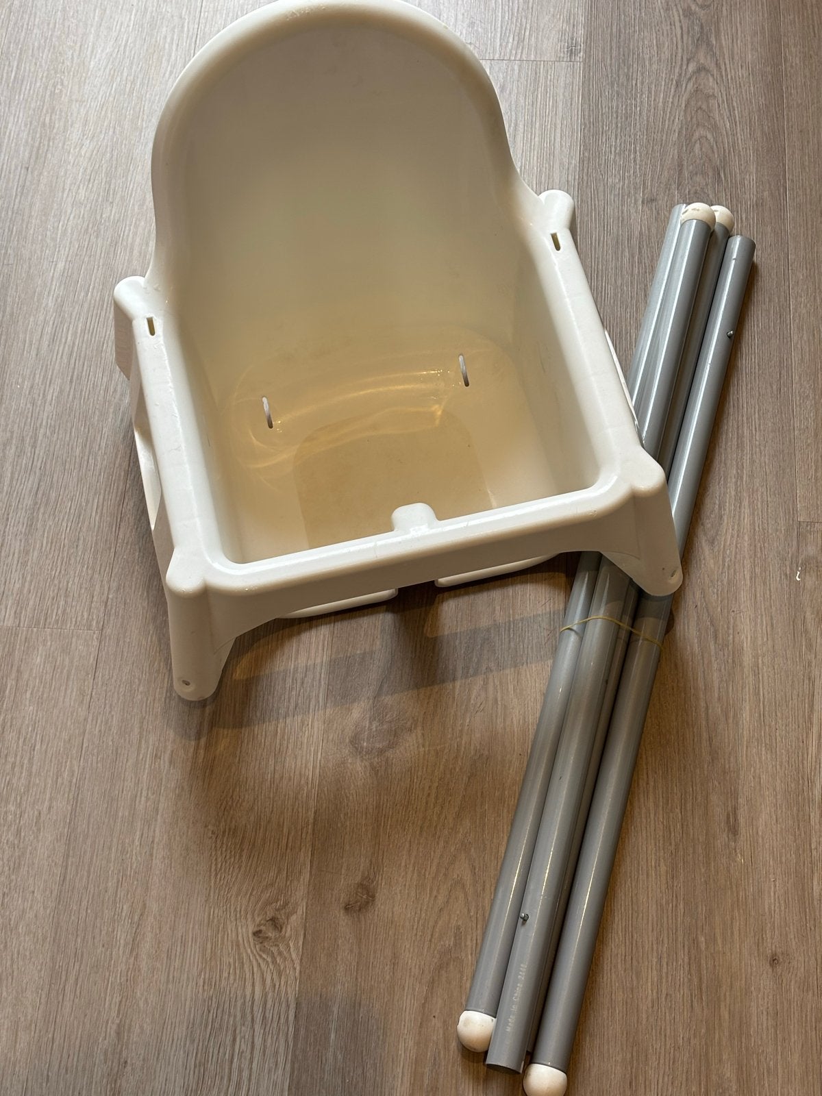 IKEA kinderstoel (riempjes ontbreken), Kinderen en Baby's, Kinderstoelen, Ophalen, Gebruikt, Overige typen