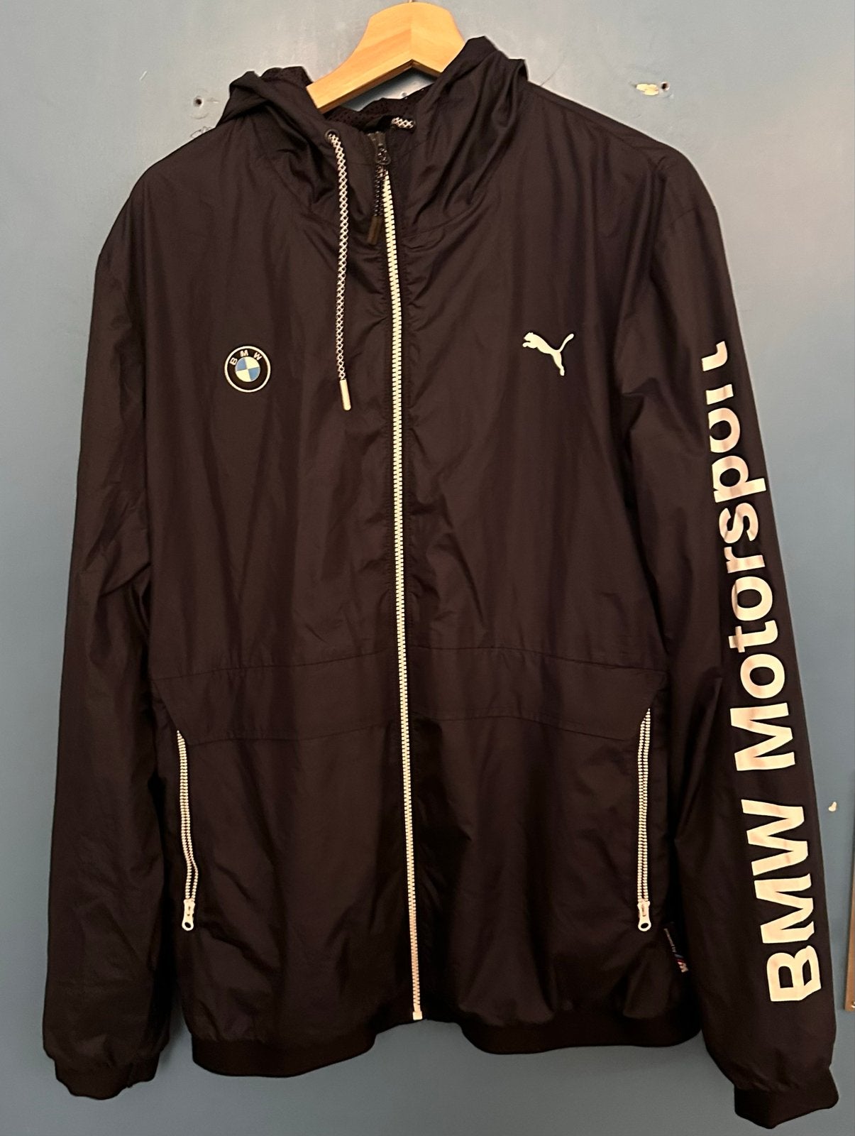 Puma x BMW Motorsport Windbreaker - Maat L, Ophalen of Verzenden, Gedragen, Maat 52/54 (L), Zwart