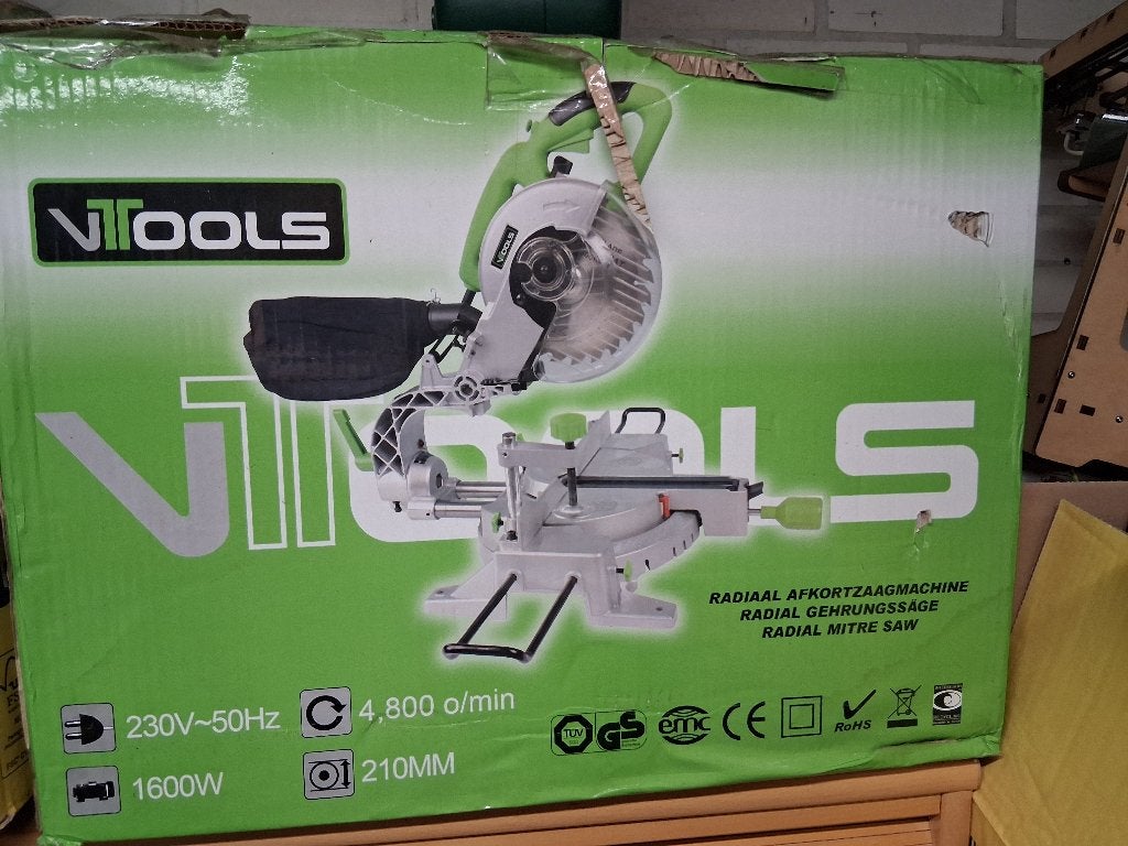 VTools radiaal afkortzaag, Doe-het-zelf en Verbouw, Ophalen, Gebruikt, VTools, 70 mm of meer