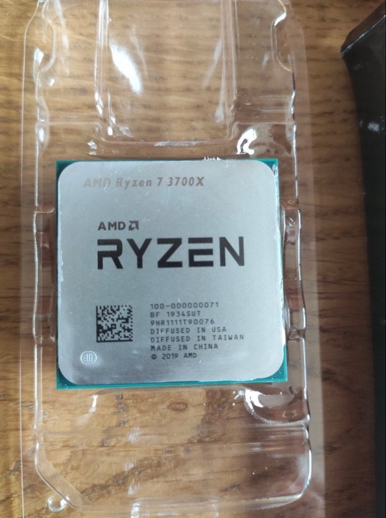 AMD Ryzen 7 3700X – Volledig getest – Werkt perfect, Computers en Software, Processors, Zo goed als nieuw, 8-core, 4 Ghz of meer