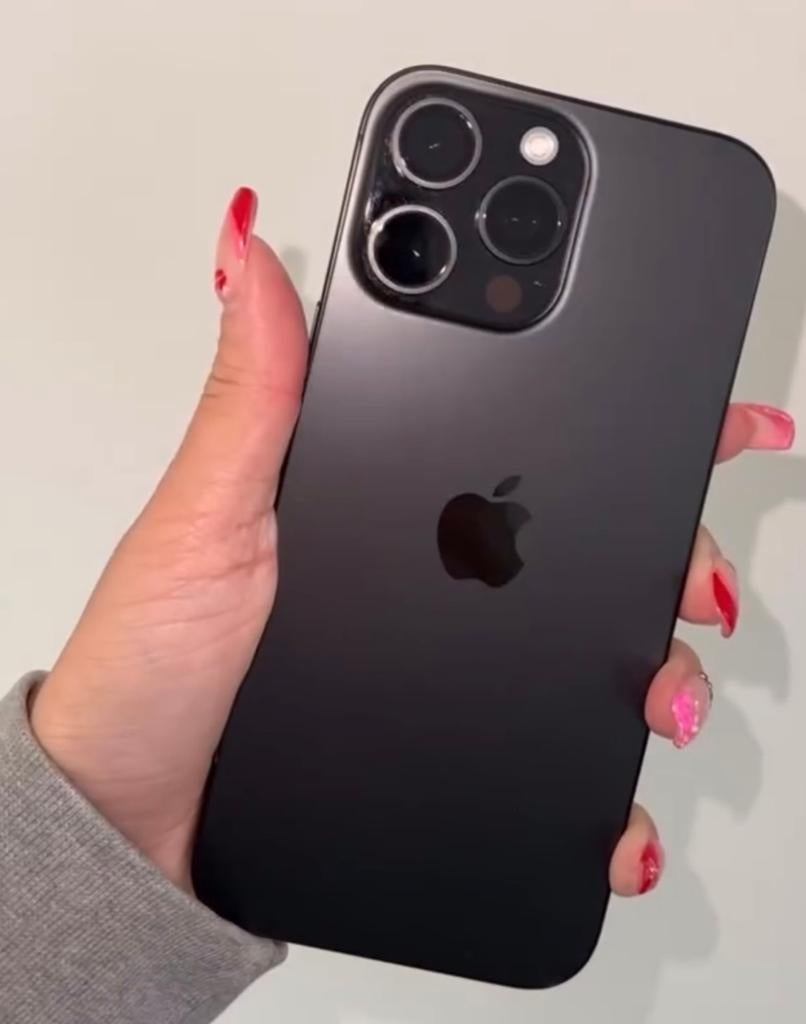 Iphone 16 pro max, Zwart, IPhone 16 Pro Max, Zo goed als nieuw, Zonder abonnement