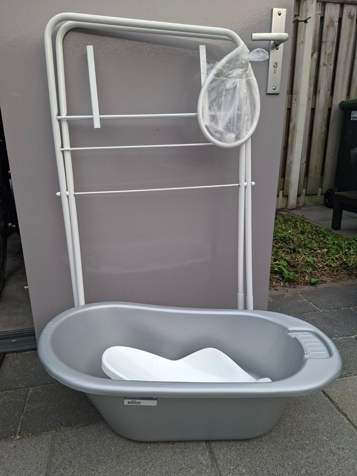 Baby badje inc. standaard, afvoerslang & babystoeltje, Kinderen en Baby's, Badjes en Verzorging, Ophalen, Zo goed als nieuw, Badje