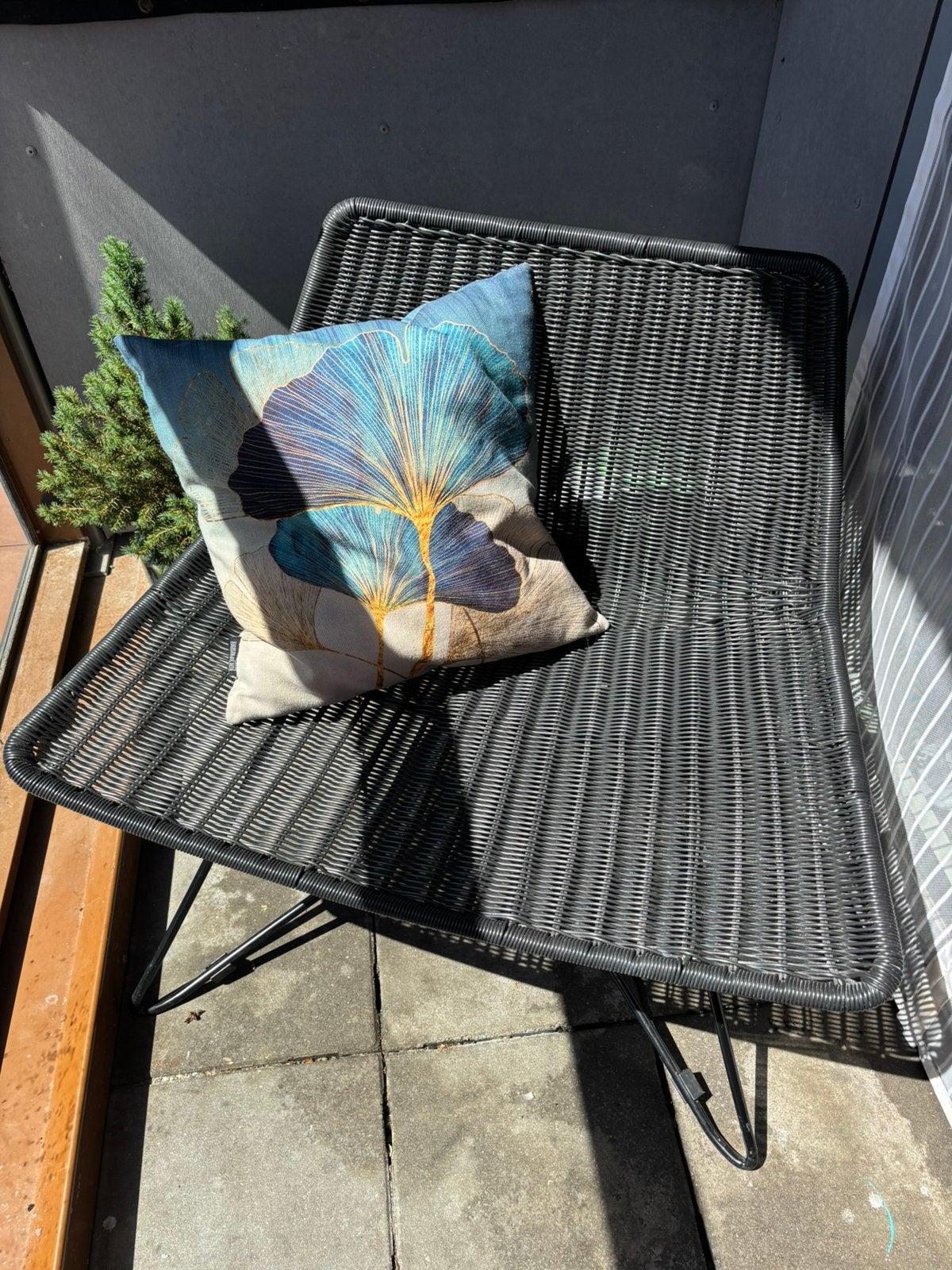 Tuinstoel WOOOD, Ophalen, Zo goed als nieuw, Kunststof