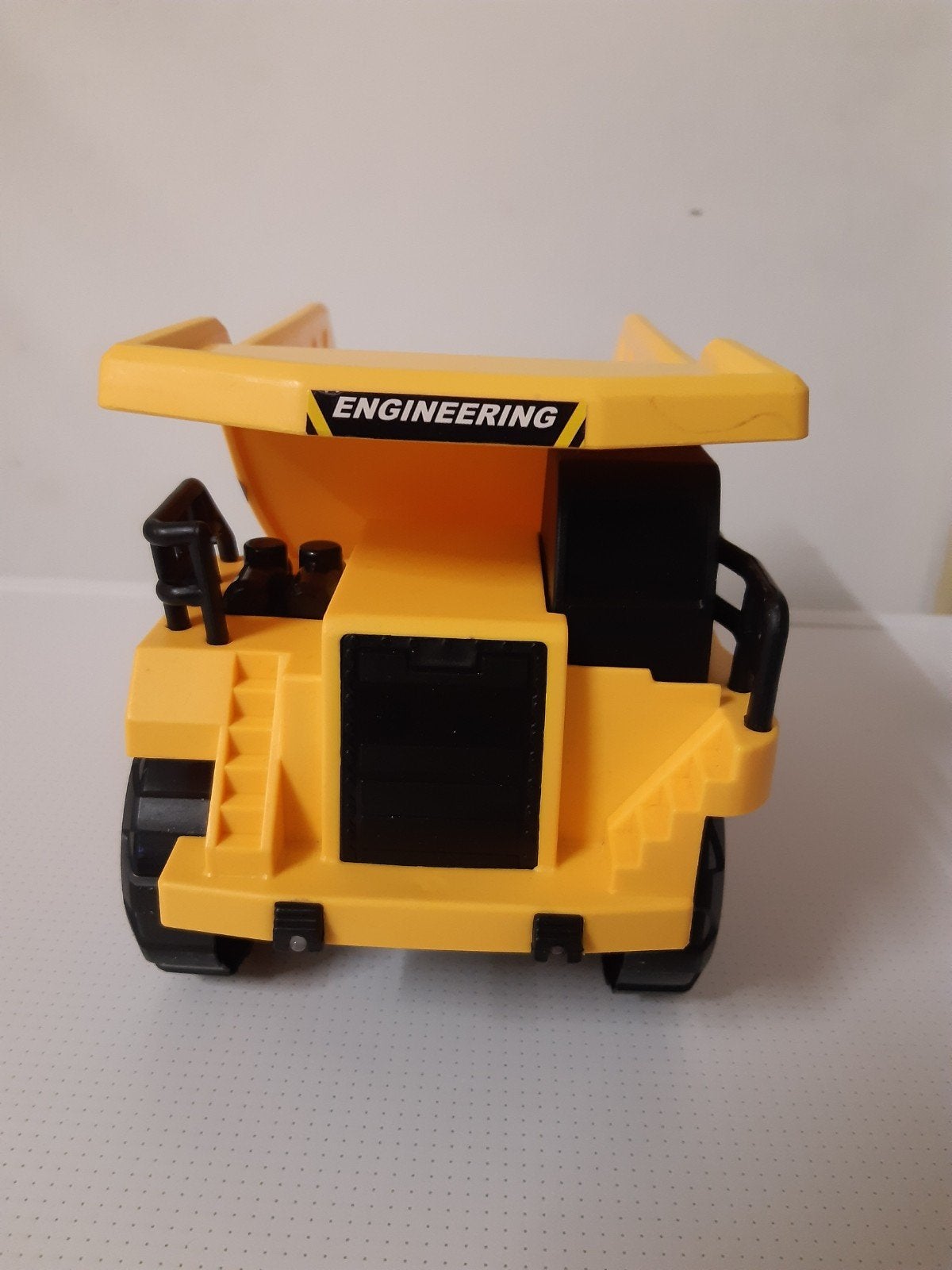 TRUCK KIEPAUTO., Kinderen en Baby's, Speelgoed | Speelgoedvoertuigen, Ophalen, Zo goed als nieuw