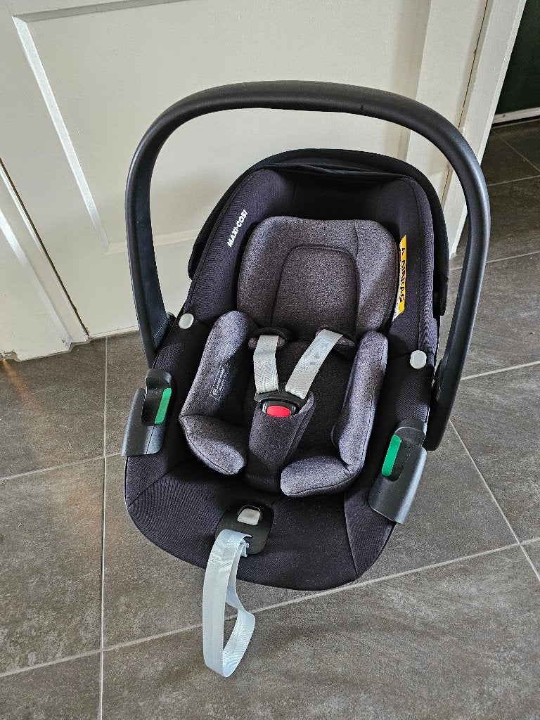 maxi cosi pebble 360, Ophalen, Zo goed als nieuw, Isofix, 0 t/m 13 kg