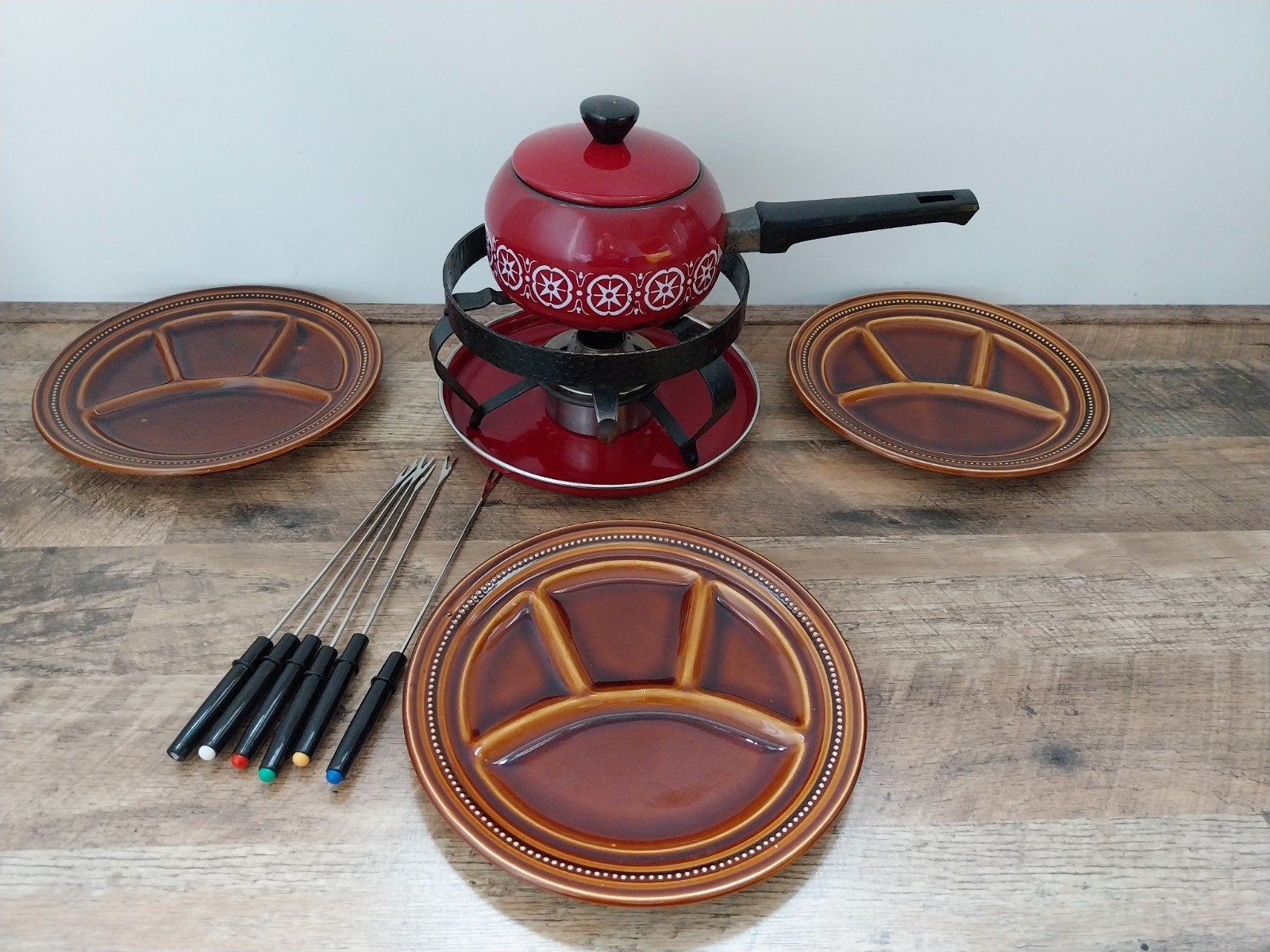 Vintage Fondue Set Rood met Borden en Vorken, Ophalen of Verzenden, Metaal, Rood, Overige merken